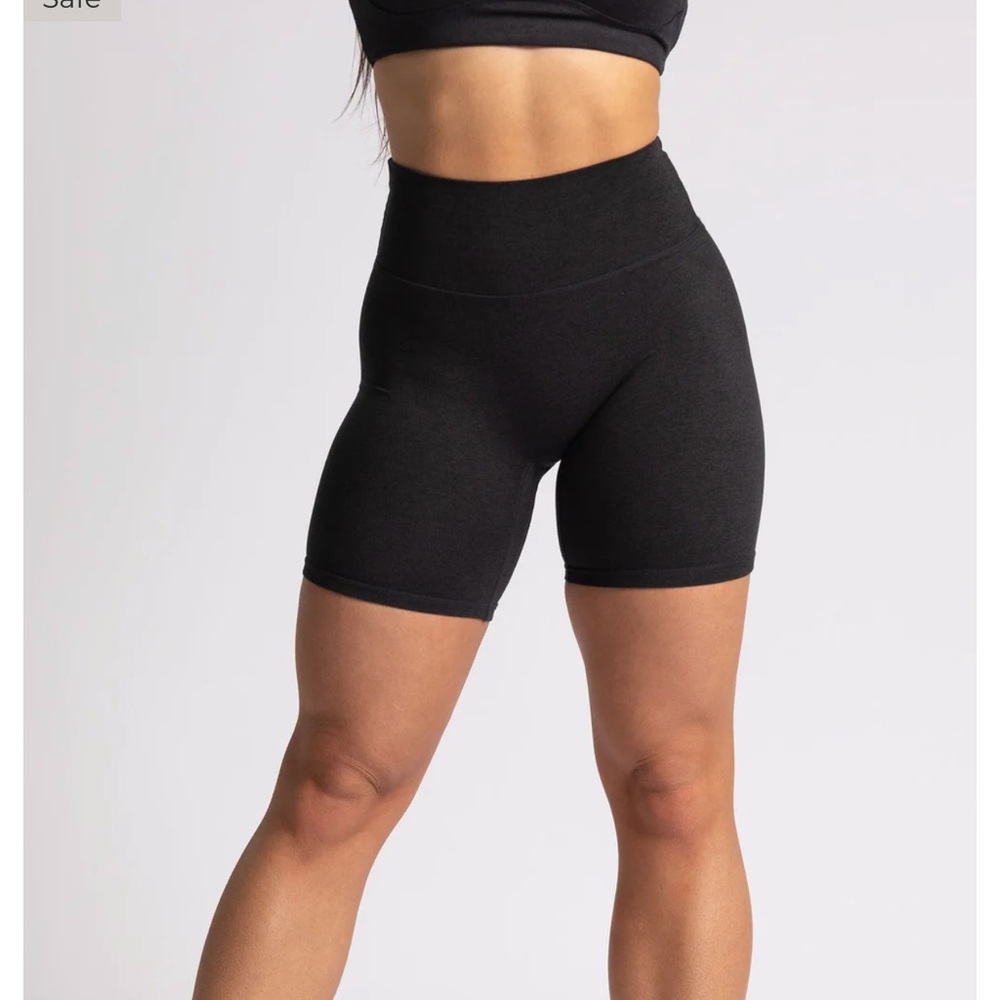 P’Tula Bare Pro Short 6”